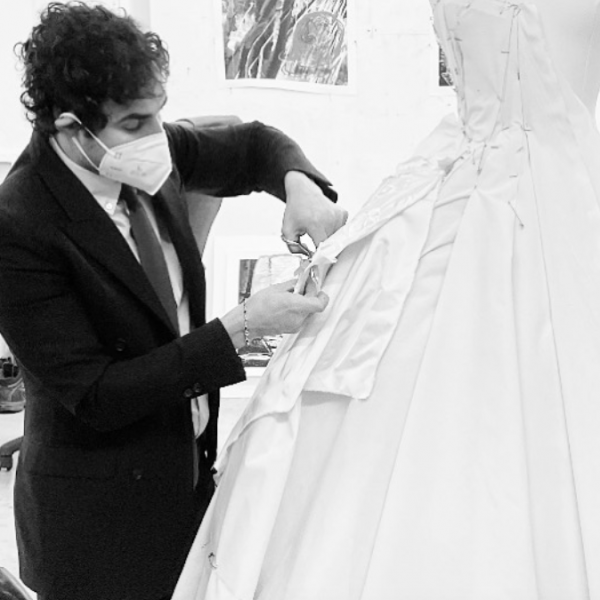 好萊塢女星最愛的設計師！紅毯之王仙女裙+銀河禮裙設計超耀眼