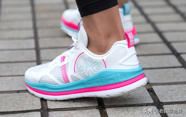 為什麼跑步老手不推薦耐克阿迪?原來是因為這3點原因 為什麼跑步老手不推薦耐克阿迪?原來是因為這3點原因