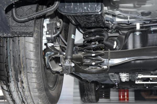 想買安全可靠的SUV,不妨看看廣汽豐田鋒蘭達,坐著舒服還省油 想買安全可靠的SUV,不妨看看廣汽豐田鋒蘭達,坐著舒服還省油