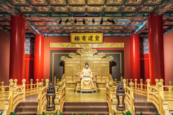 中國最後一位土皇帝，在河南廟自立稱帝，終被三名民警一鍋端