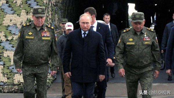 新年伊始，美國已經拿中亞開刀，中俄肩並肩，就可以反制美國霸權