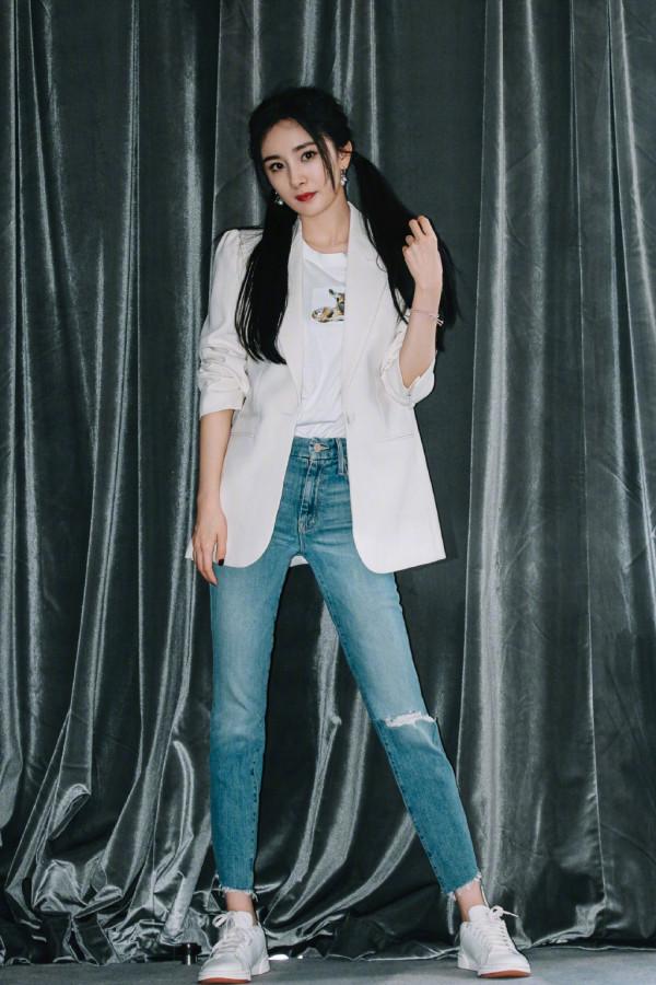 楊冪，清純系列美圖