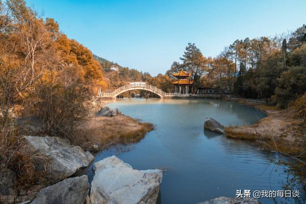 這裡,是哪一座名山 這裡,是哪一座名山