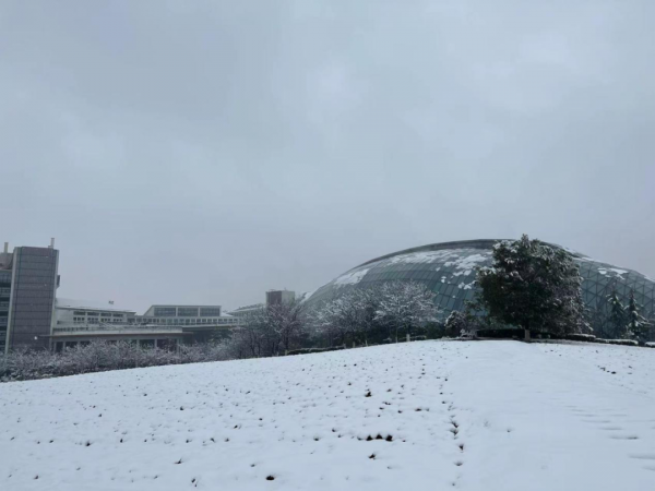 探秘冰雪秘境，我在悅兮半島等你