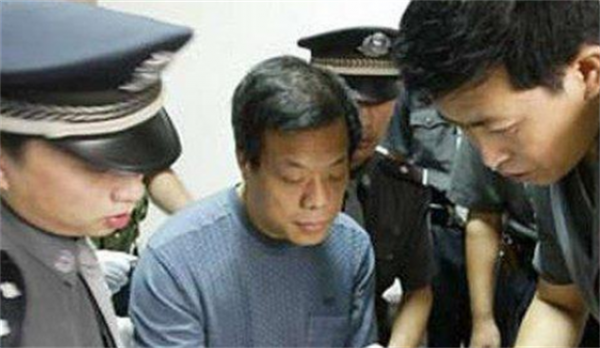 河北鉅貪李友燦：外逃俄羅斯，三次自殺未遂