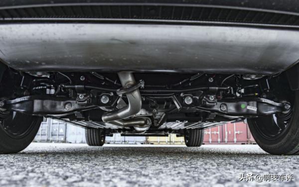 傳褀GS4 PLUS造型更氣派，科技+顏值，1.5T/2.0T可選，售12.68萬起