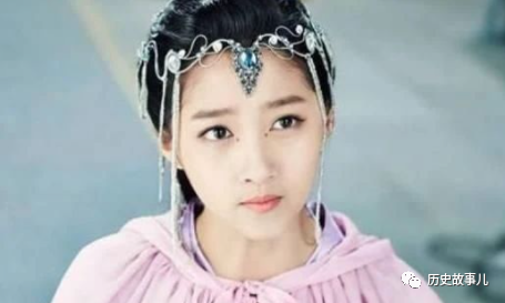 誤以為是漢族的四位明星,關曉彤滿族,誰最讓你意想不到? 誤以為是漢族的四位明星,關曉彤滿族,誰最讓你意想不到?