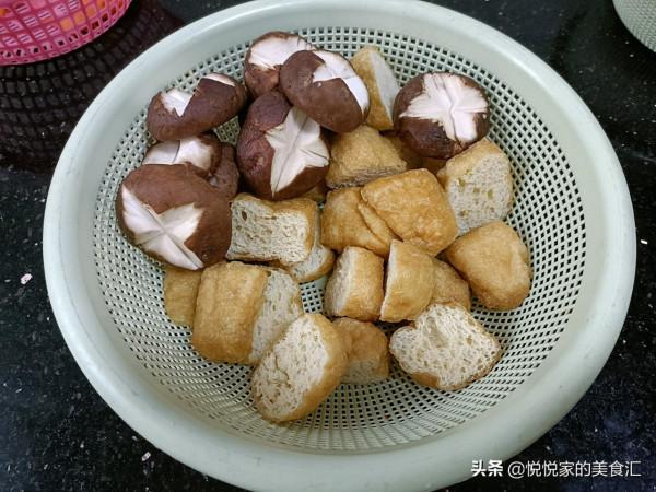 香菇和它是絕配，孩子要常吃，高鈣高蛋白，5元燜一鍋暖和又營養