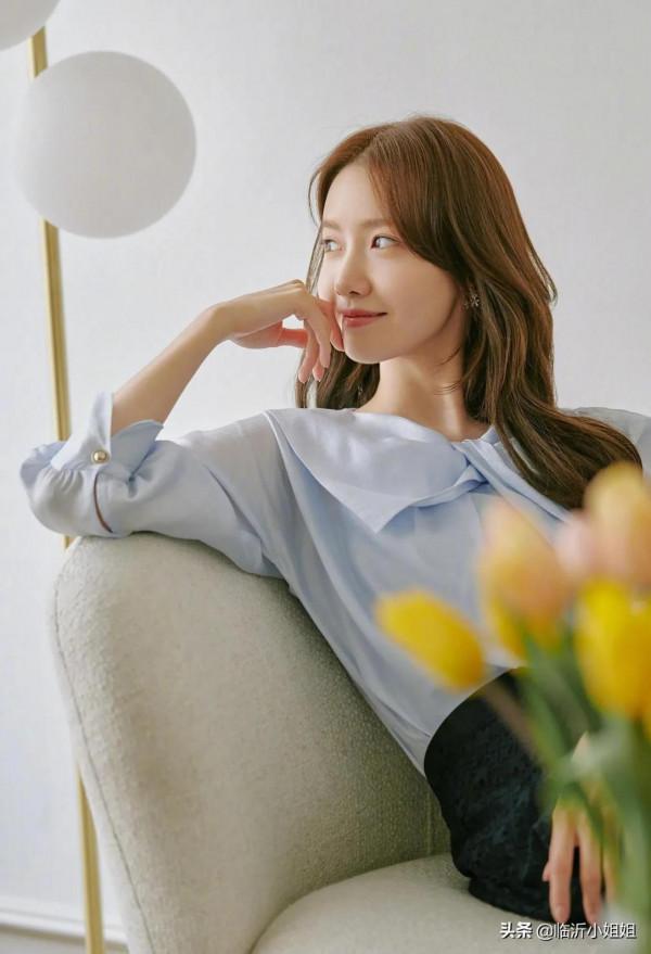 林允兒，清新美少女系列的代表，天生麗質的顏值，美爆啦