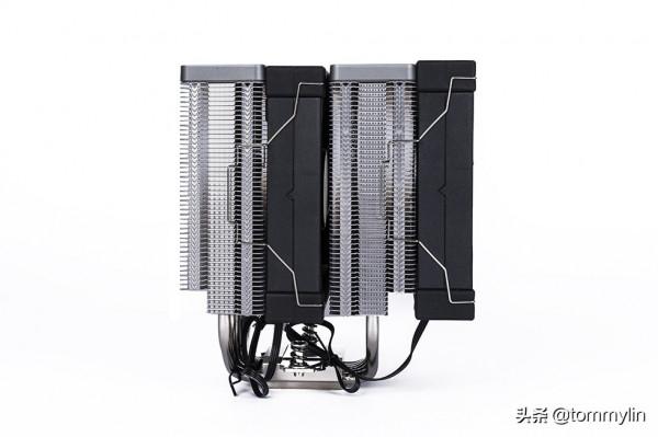 風冷執行者 - Fractal Design Torrent Compact 裝機展示