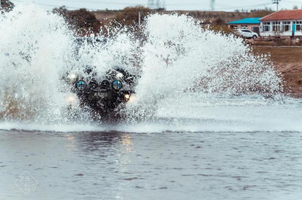 關關駕日|旅行日記 7輛硬派越野車,一場痛快的多倫穿越之旅 關關駕日|旅行日記 7輛硬派越野車,一場痛快的多倫穿越之旅