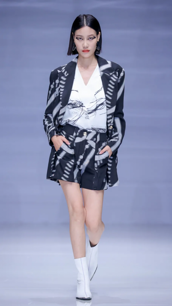 評論 | 中國國際時裝週，能給北京文化消費市場帶來什麼？