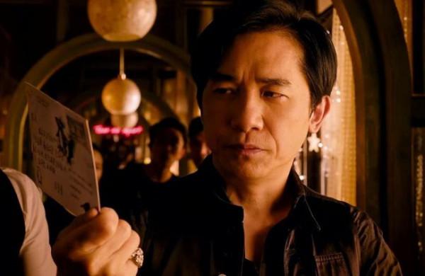 《擺渡人》:擺渡他人,守住“自我”,享受愛享受生命 《擺渡人》:擺渡他人,守住“自我”,享受愛享受生命