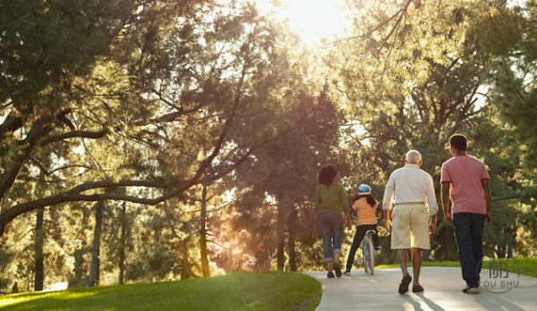 人到了一定年紀，別跟兒女走得太近