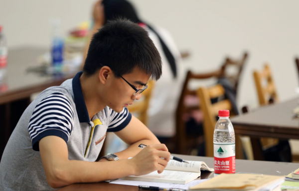 畢業後才發現,“直博”和“碩博連讀”的差距,讀博學生需瞭解 畢業後才發現,“直博”和“碩博連讀”的差距,讀博學生需瞭解