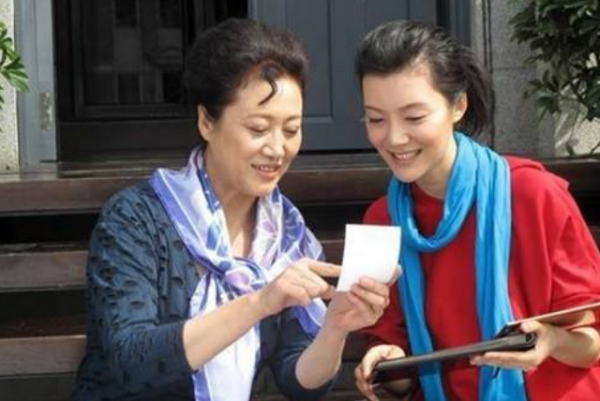 王麗雲和車曉：母女倆先後離異，至今都是單身貴族