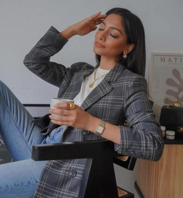 今年秋天的“格紋西裝”很好看,高階又時髦,三個方法搭配好 今年秋天的“格紋西裝”很好看,高階又時髦,三個方法搭配好