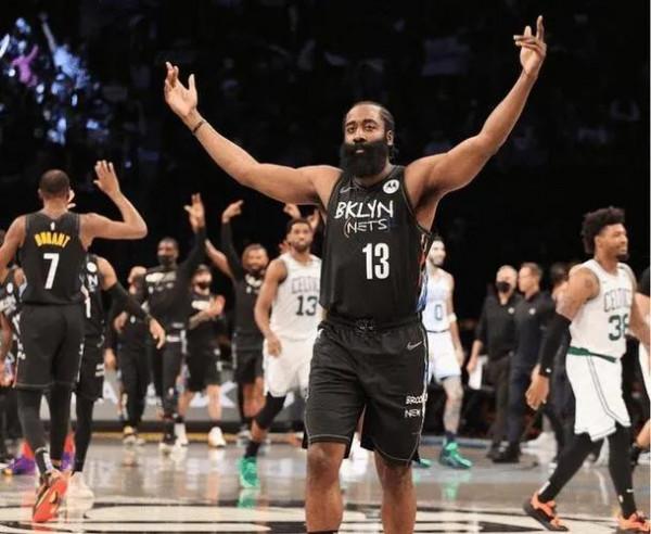 NBA各十年得分王一覽！哈登上榜，張伯倫場均得分太誇張