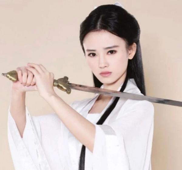 鞠婧禕美美噠小仙女