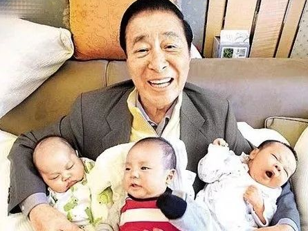 徐子淇：八年四胎坐穩“豪門闊太”之位