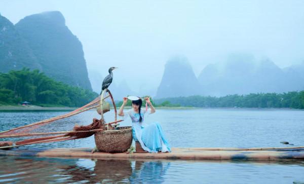 煙雨.灕江.漁舟和魚鷹 煙雨.灕江.漁舟和魚鷹