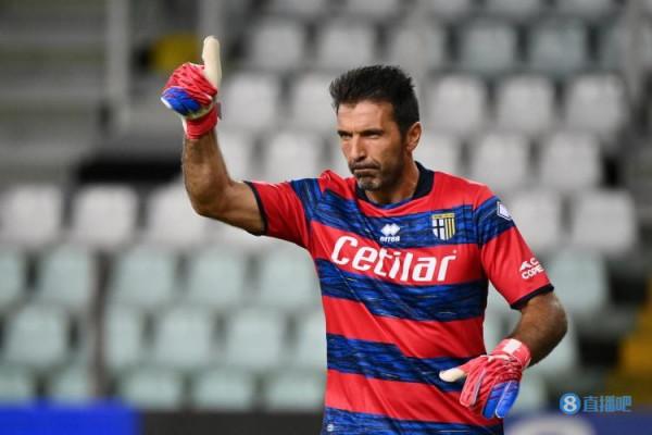 布馮:每一次挑戰都讓我受益匪淺 再選一千次我也會重返帕爾馬 布馮:每一次挑戰都讓我受益匪淺 再選一千次我也會重返帕爾馬