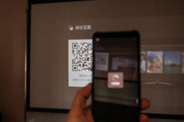 HOMAX享受家庭巨幕電影：泰捷WEBOX T1s智慧投影