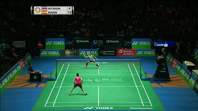 羽毛球正手劈對角線，讓你穩中求勝