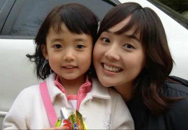 還記得《美妙人生》的小馨菲嗎?現在也太美了吧 還記得《美妙人生》的小馨菲嗎?現在也太美了吧