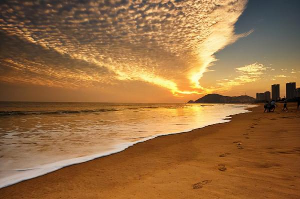 國內適合“宜居”的三座城市，消費低，風景好，有你的家鄉嗎？