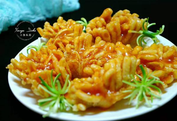 年夜飯，不管一年掙多少錢，16道菜要端上桌，寓意虎年萬事順意