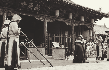 民間奇案：紈絝子弟廟宇遇害，和尚被抓，縣令機敏，擒獲真兇