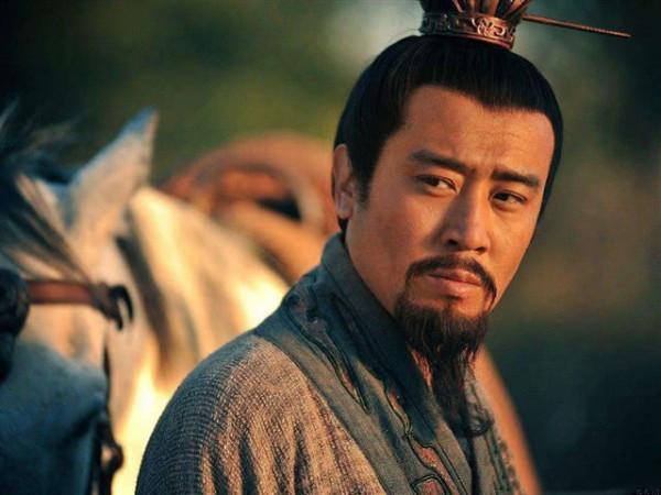 別糟蹋了古典名著，看看《三國演義》演員表現