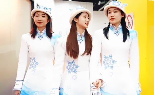 從舉牌小姐姐的服裝變化，看奧運會中國風的潮流變遷，傳承中創新