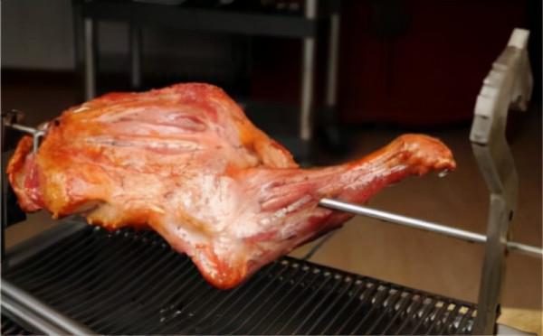 北京的蒙古餐廳，帶您感受一下大口吃肉，大口喝酒的快感