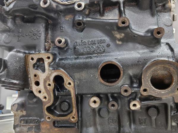 忙裡偷閒｜完美修復一臺桑塔納旅行版的發變系統，結尾治癒強迫症