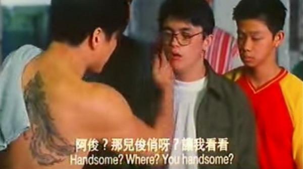 90年代港片三五成群電影成網路經典毀屍滅跡放火燒屍行為相當冷血 90年代港片三五成群電影成網路經典毀屍滅跡放火燒屍行為相當冷血