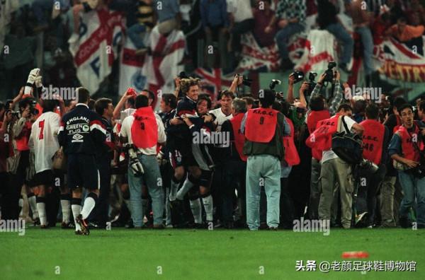 歐錦賽最佳世界盃只出場17分鐘，利物浦飛翼為追逐歐冠轉會皇馬