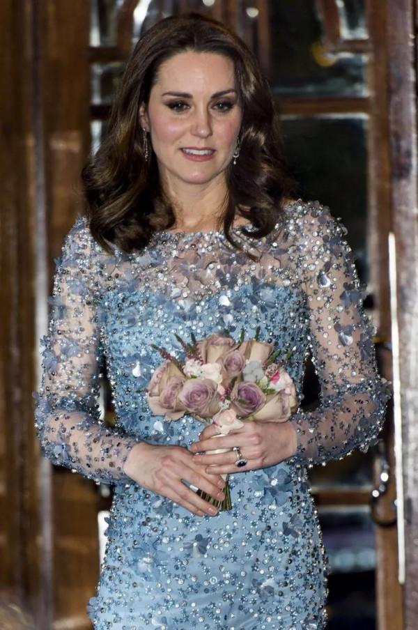 皇家匯演今年有：劍橋夫婦將四度合體，凱特能否再現艾莎經典？