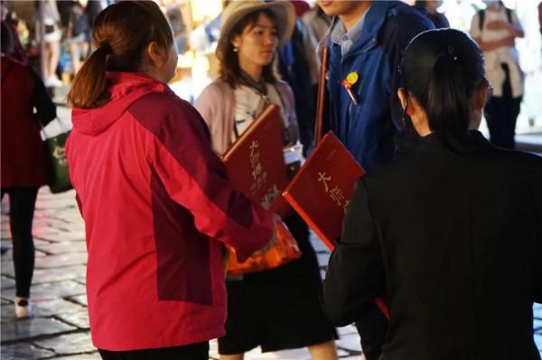 廣西:陽朔,西街,一去不復返的“洋人街”“懶人街” 廣西:陽朔,西街,一去不復返的“洋人街”“懶人街”