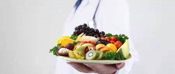 一頓吃10個菜也可以痩？節食影響生育？什麼才是科學的飲食方法？