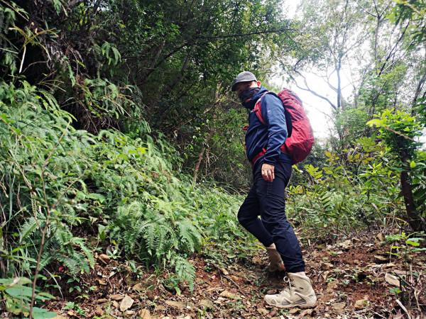 要盡興野玩也要炫酷百搭：LOWA ZEPHYR GTX登山鞋