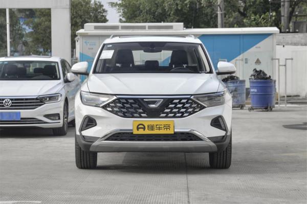 靜態體驗捷達VS7，全系搭載1&period;4T發動機，起售價 10&period;68萬元