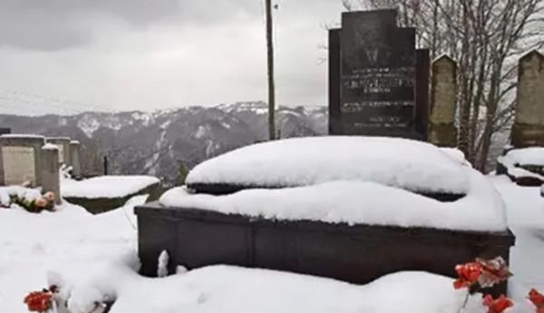 米洛舍維奇妻子在俄病逝:最後歲月接受採訪、出書,為丈夫澄清 米洛舍維奇妻子在俄病逝:最後歲月接受採訪、出書,為丈夫澄清