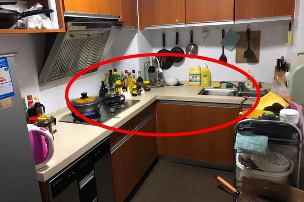 以前不懂，瓶瓶罐罐堆灶臺！其實廚房早該這樣弄，乾乾淨淨又精緻