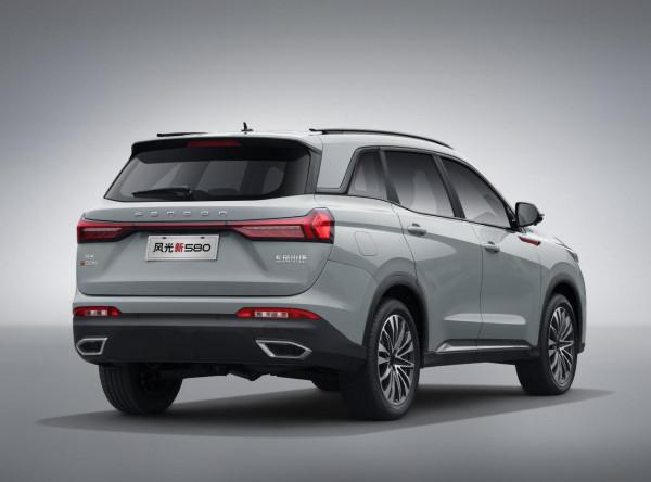 9.59-12.99萬元 全新風光580開啟預售 外形內飾均升級