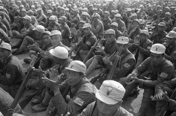 八路軍歷史上第一次鐵路大運兵,派來的車廂,原先竟是運牲口用的 八路軍歷史上第一次鐵路大運兵,派來的車廂,原先竟是運牲口用的