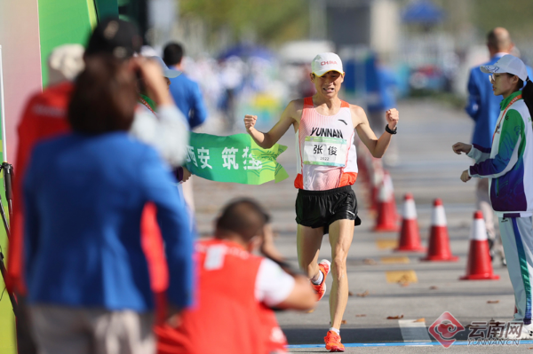 第十四屆全運會田徑比賽首金花落雲南 2金2銅雲南團掀起奪金高潮 第十四屆全運會田徑比賽首金花落雲南 2金2銅雲南團掀起奪金高潮