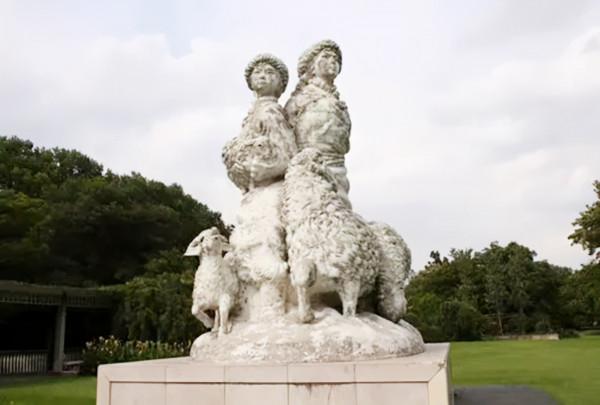 還記得暴雪中保護集體羊群致殘的英雄姐妹嗎，後來她們怎麼樣？