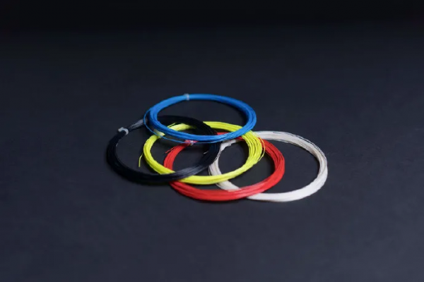 勝負懸一“線”,你知道你的球拍適合什麼拍線麼? 勝負懸一“線”,你知道你的球拍適合什麼拍線麼?